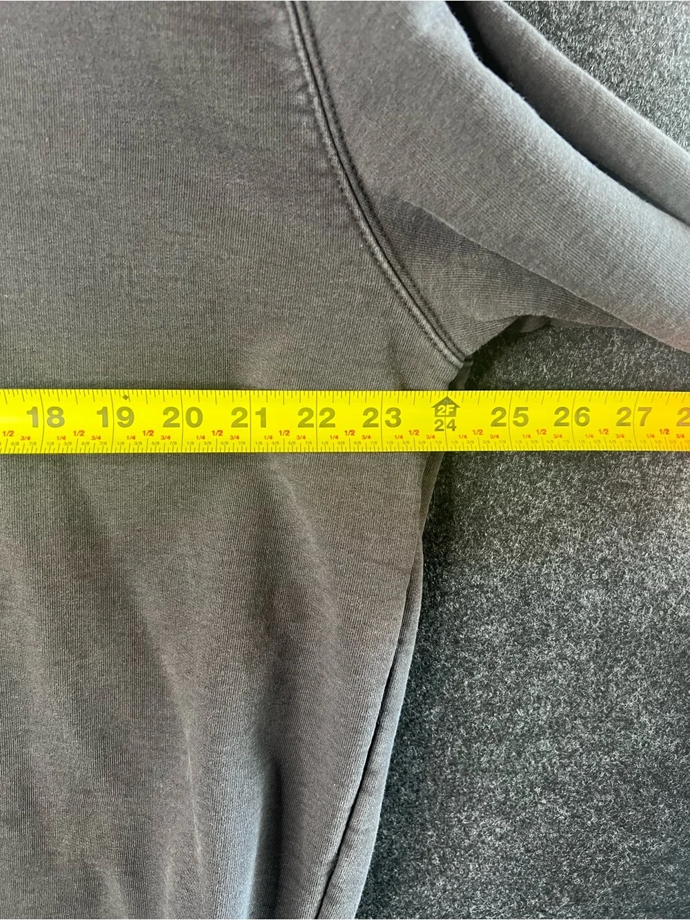 Palace‎ Skateboards Basically A Crew Black Sweatshirt Men’s Size XL Streetwear